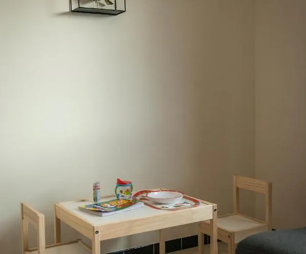 Agimon'toit Hastiere-par-dela